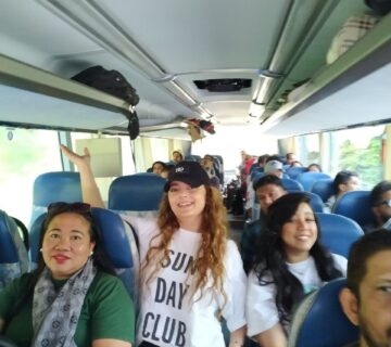 photo_5228933631760789159_y